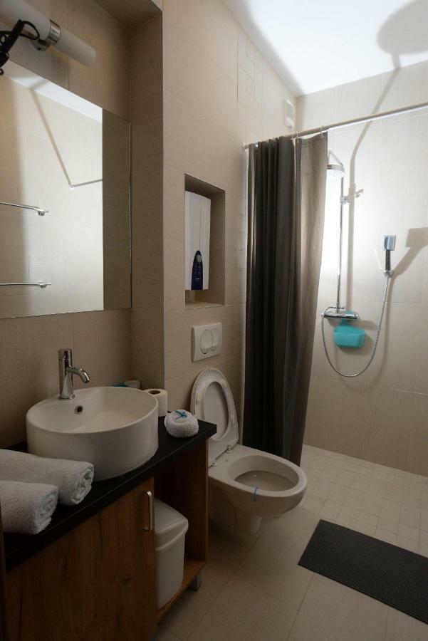 Centar Novi Sad-Apartman No 1 Exteriör bild